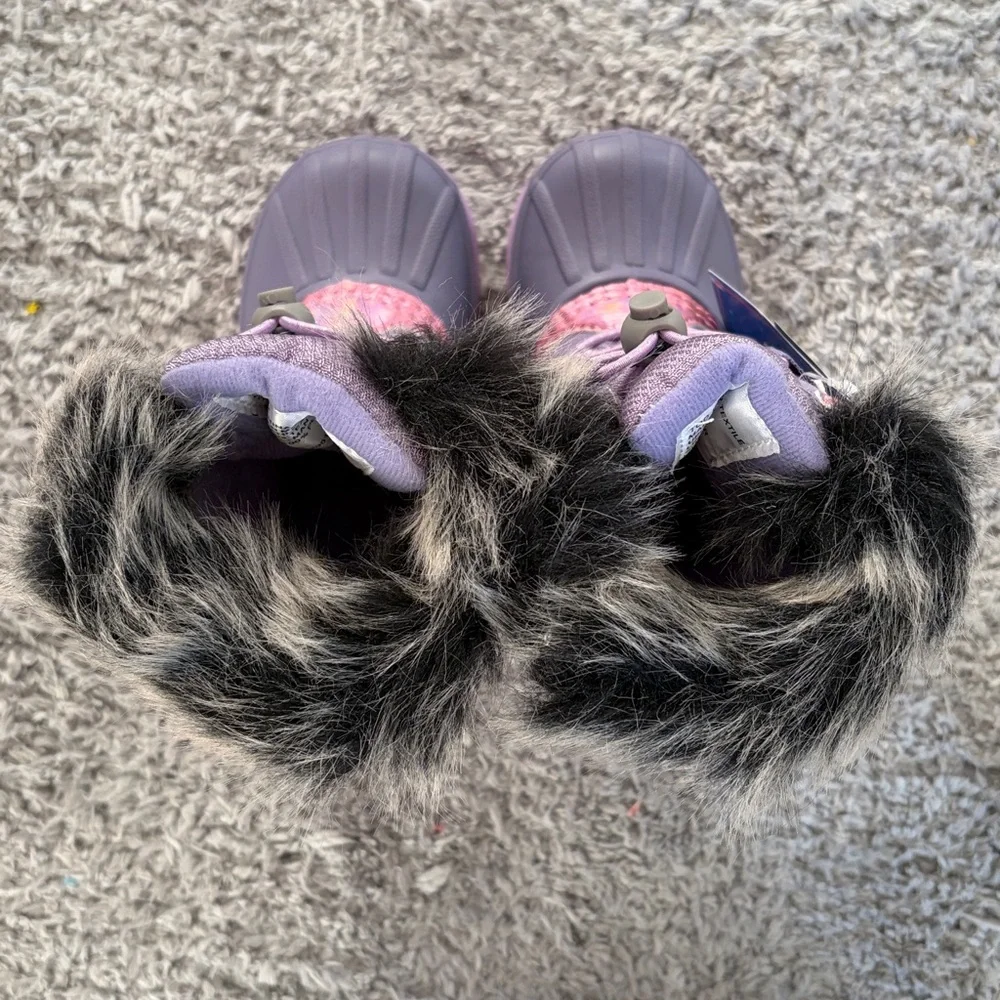 ✨$28✨Totes•Girls’ Lil Kerri Toddler Winter Boots | Lilac | 6T